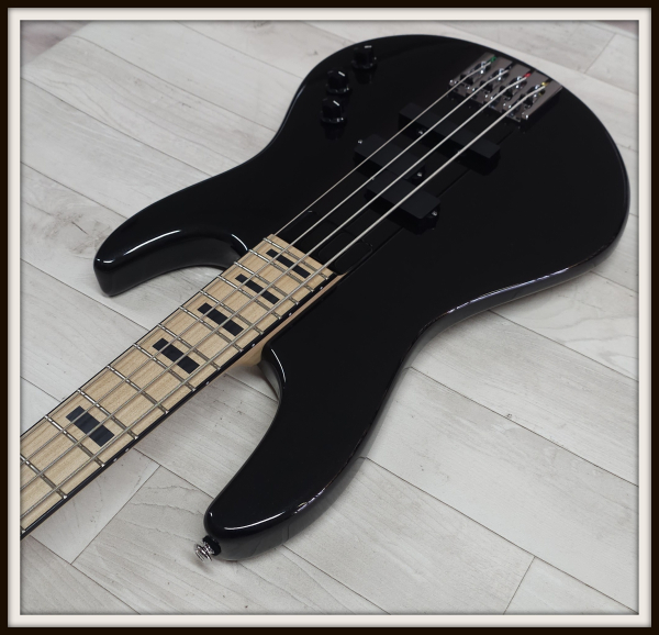 Preview: Spector Icon NC-4 Frank Bello, Black Sapphire Metallic, Signature